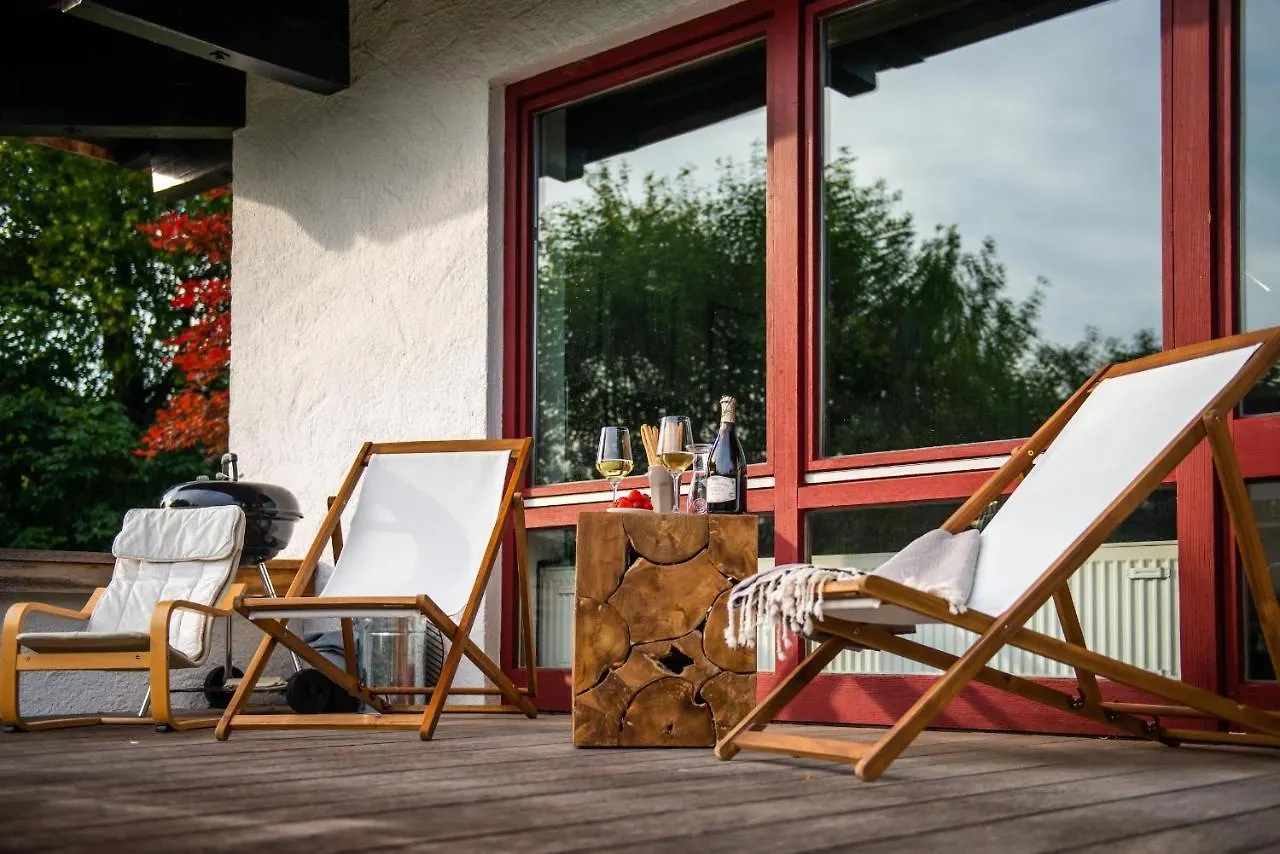 Idyllisches Ferienhaus mit 4 SZ, Sauna, Fitness&Panoramablick Fischbachau